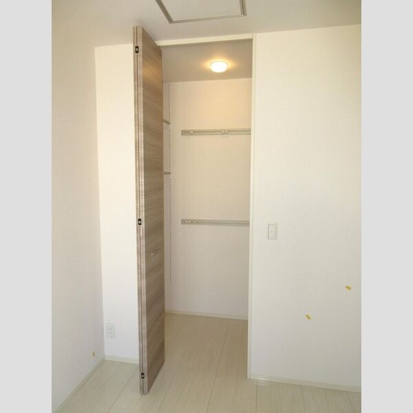 収納 (洋室　収納)