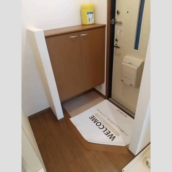 玄関 (玄関)
