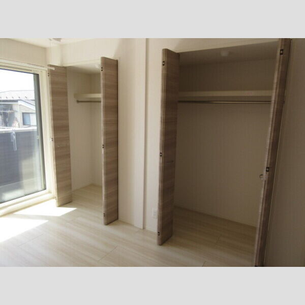 収納 (洋室　収納)