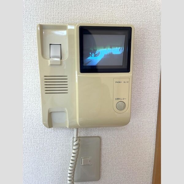 その他設備 (モニター付きインターホン)