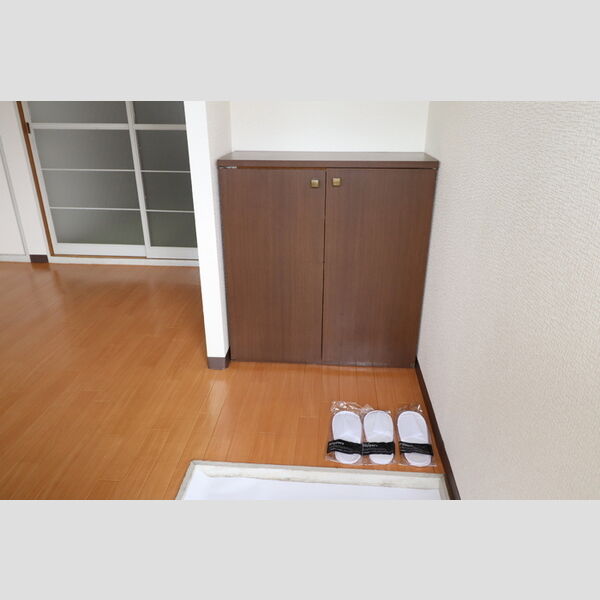 玄関 (玄関)