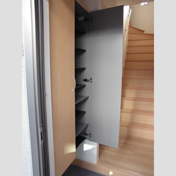 玄関 (シューズボックス)