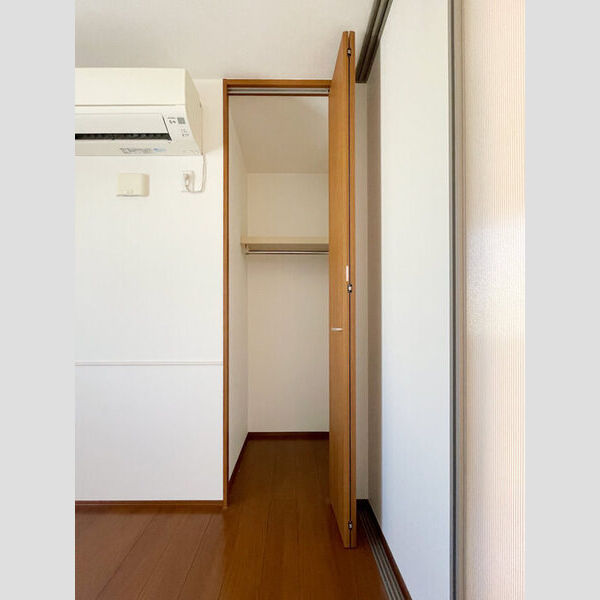 収納 (収納)