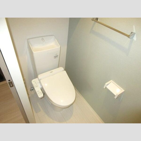 トイレ (トイレ温水洗浄便座)