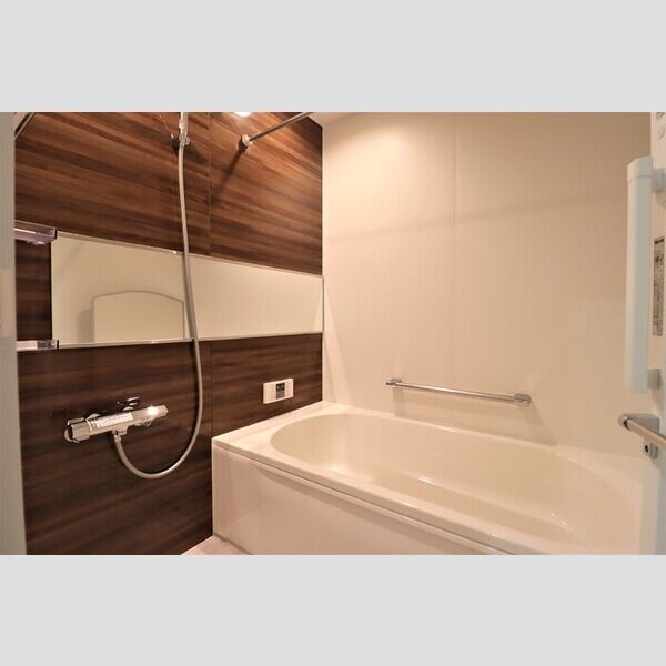 バス (バスルーム)