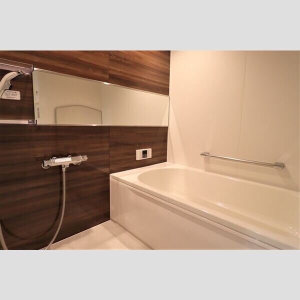 バス (バスルーム)