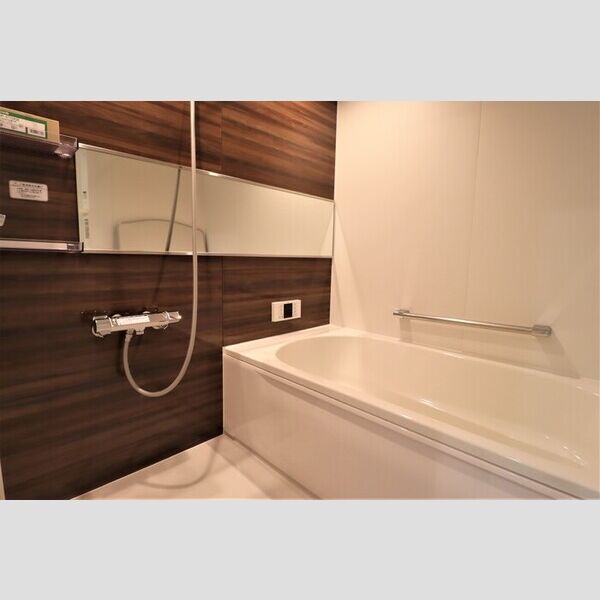 バス (バスルーム)