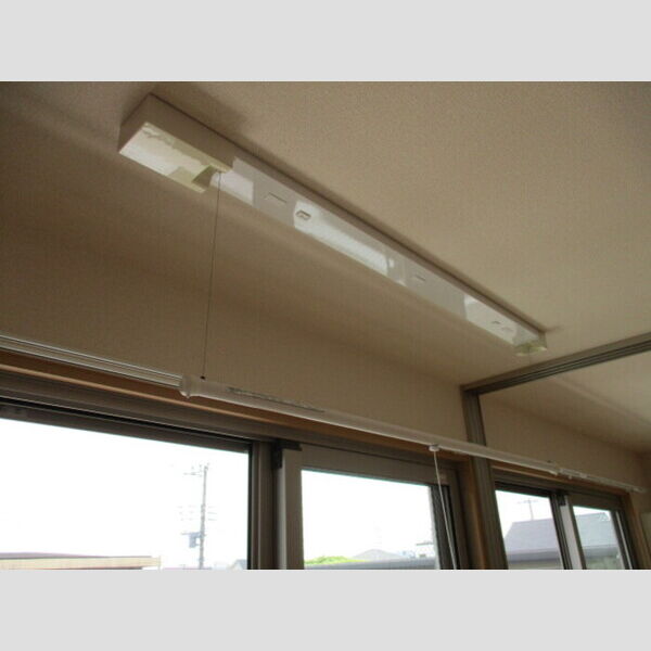 その他設備 (設備　室内物干し)