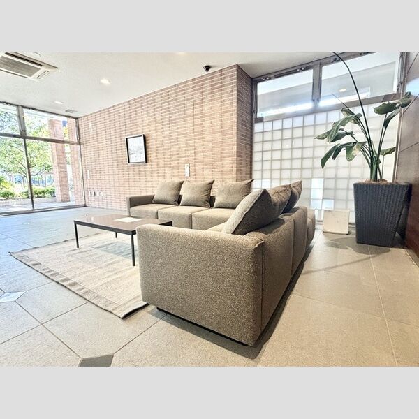 現地周辺 (ロビー③)