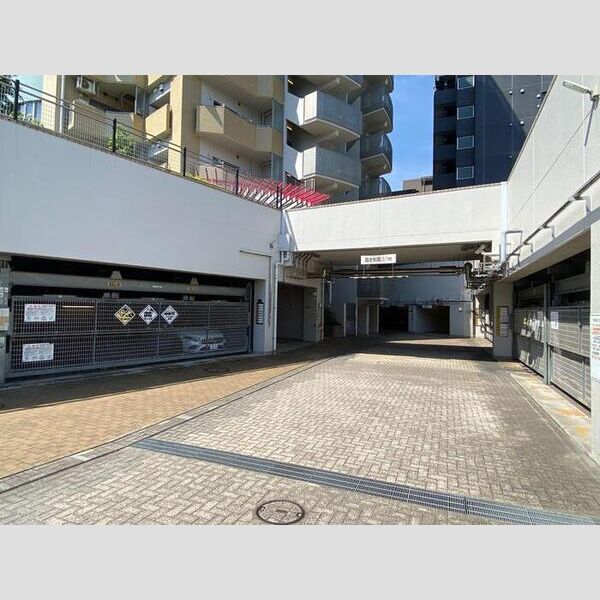 駐車場 (駐車場②)