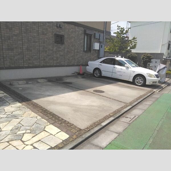 駐車場 (駐車場)
