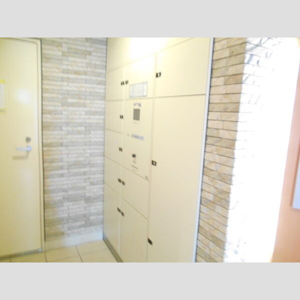 現地周辺 (宅配ボックス)