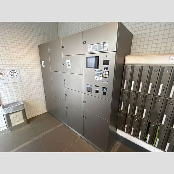 現地周辺 (宅配ボックス)