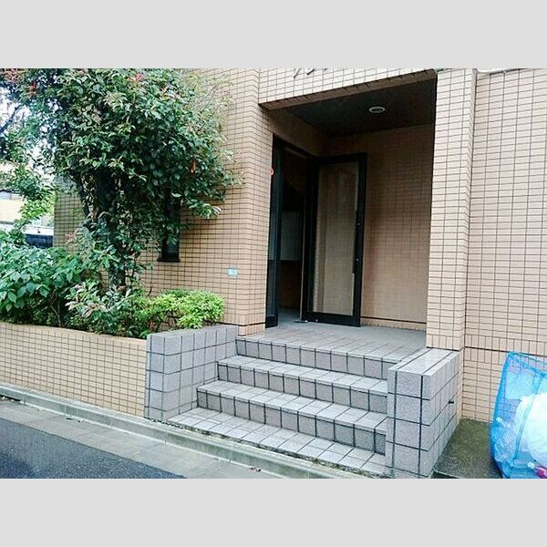 エントランス (エントランス)