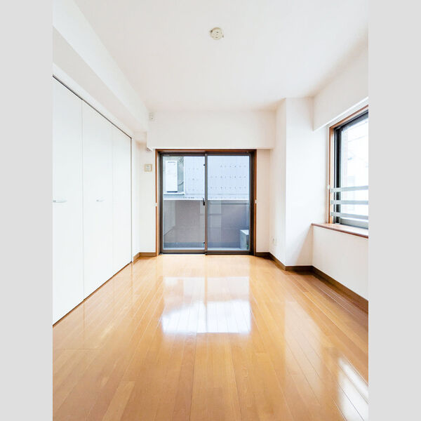 その他 (洋室)