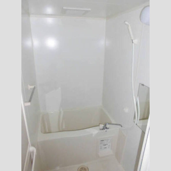 バス (202 バスルーム)