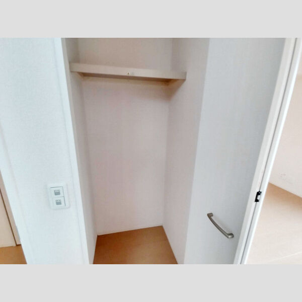 収納 (物入)