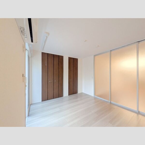 居室・リビング (洋室④)