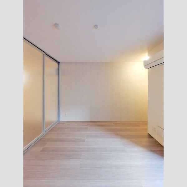 居室・リビング (洋室①)