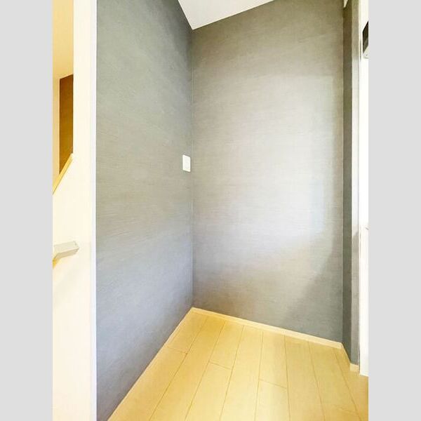 その他 (冷蔵庫置場)