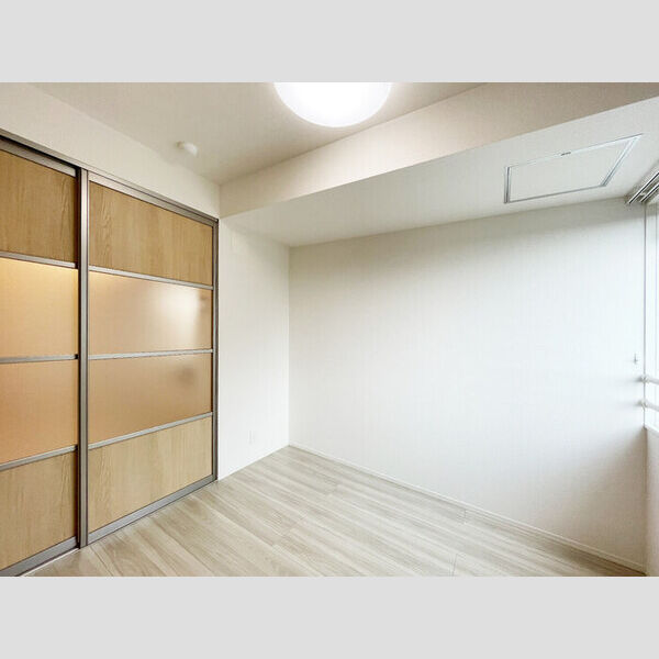 その他 (洋室)