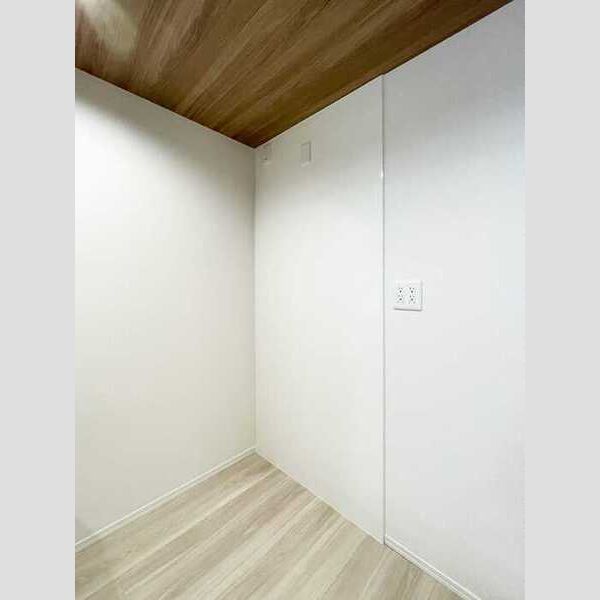 その他 (冷蔵庫置場)