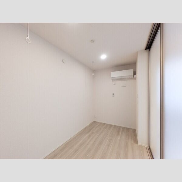 居室・リビング (洋室⑥)