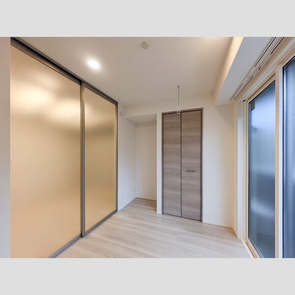 居室・リビング (洋室④)