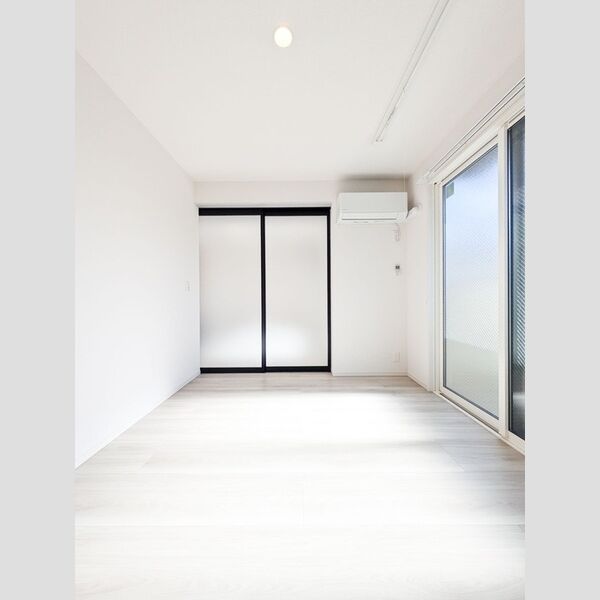 居室・リビング (洋室④)