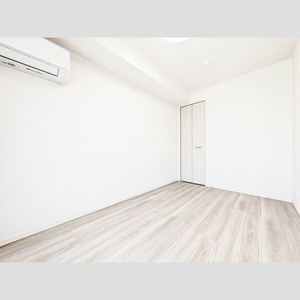 居室・リビング (洋室①)