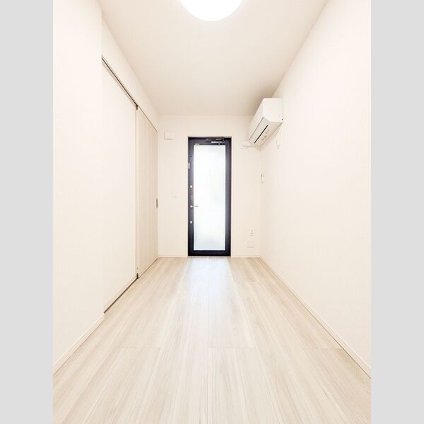 居室・リビング (洋室④)