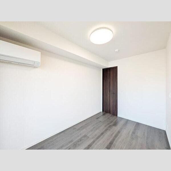 居室・リビング (洋室④)