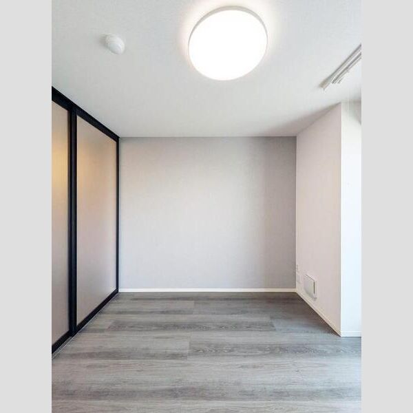 居室・リビング (洋室④)