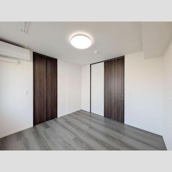 居室・リビング (洋室④)