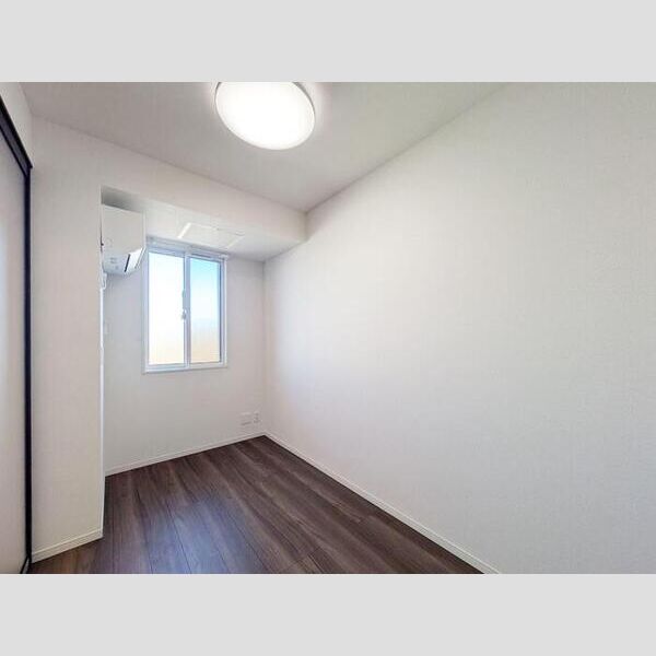 居室・リビング (洋室①)