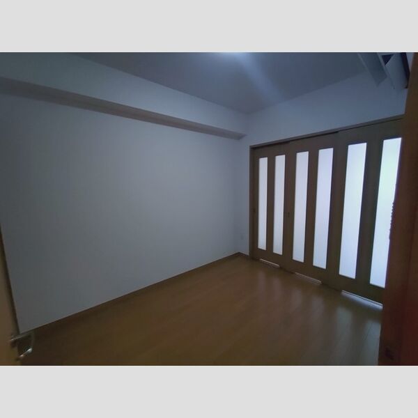 その他 (洋室)