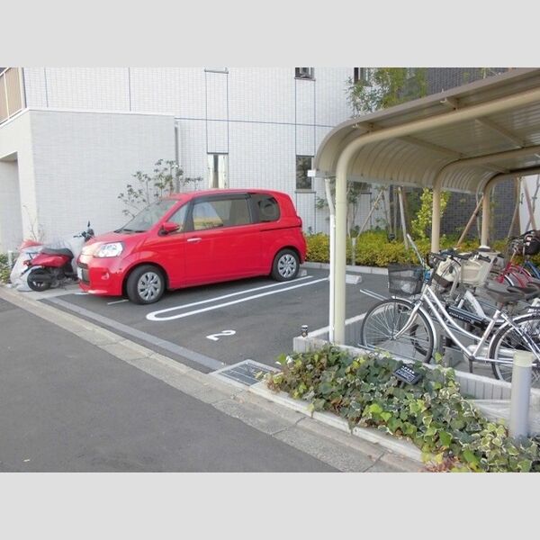 駐車場 (駐車場)