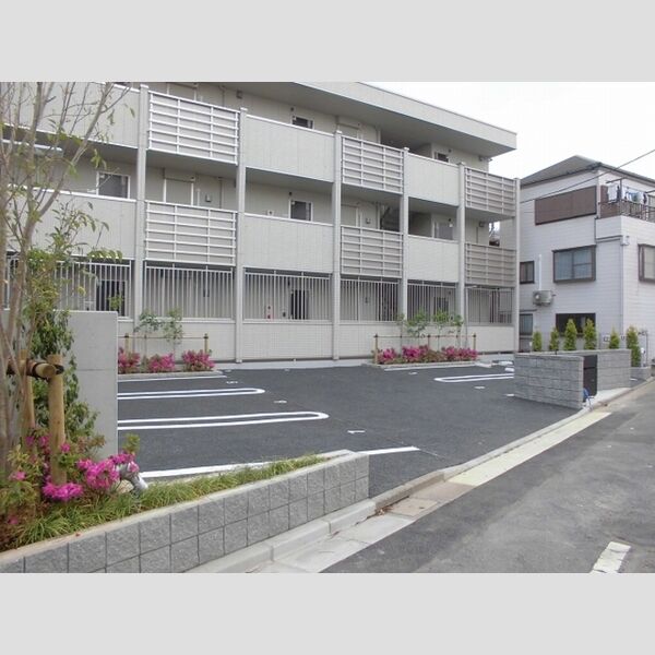 駐車場 (駐車場)