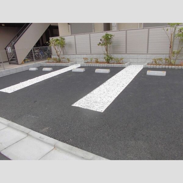 駐車場 (駐車場)