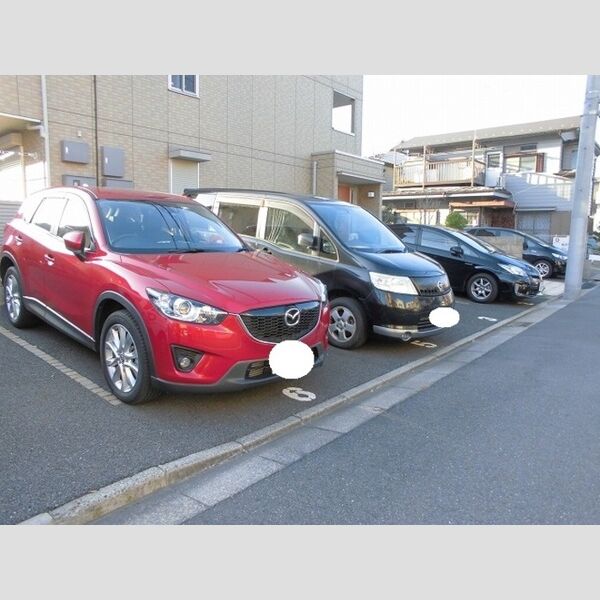 駐車場 (駐車場)