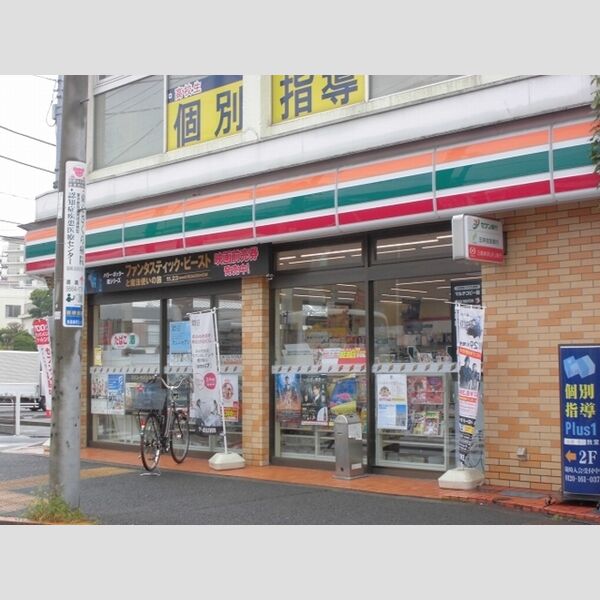 現地周辺 (セブンイレブン南篠崎店まで527m)
