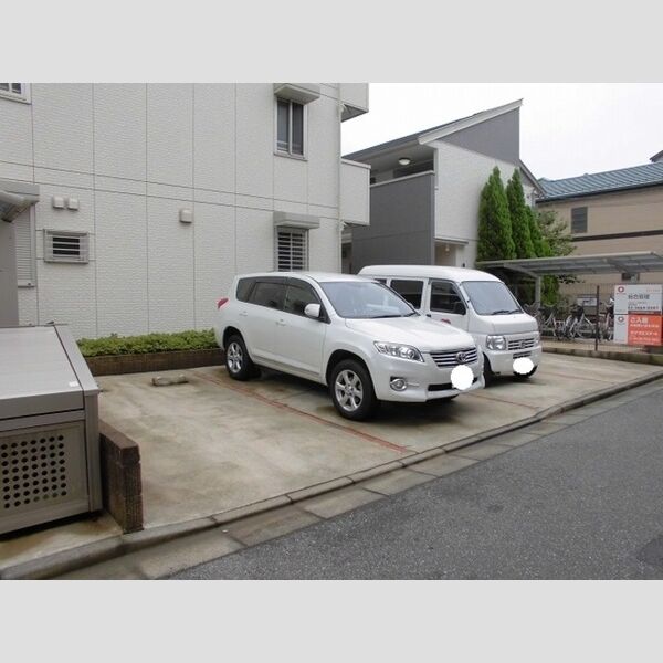 駐車場 (駐車場)