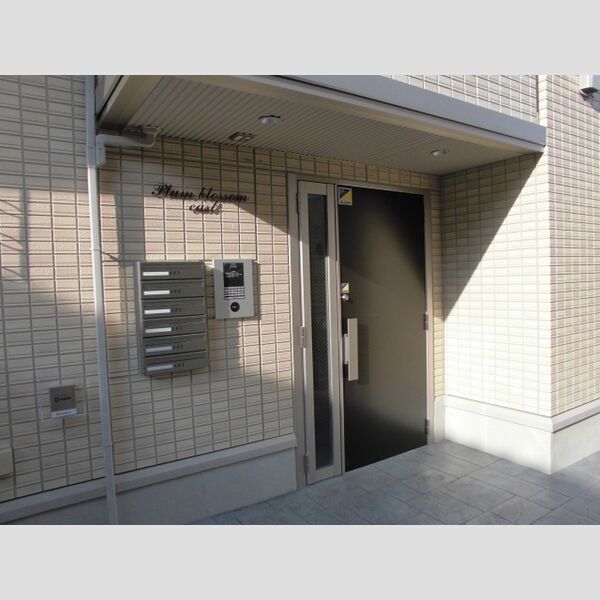 エントランス (エントランス)