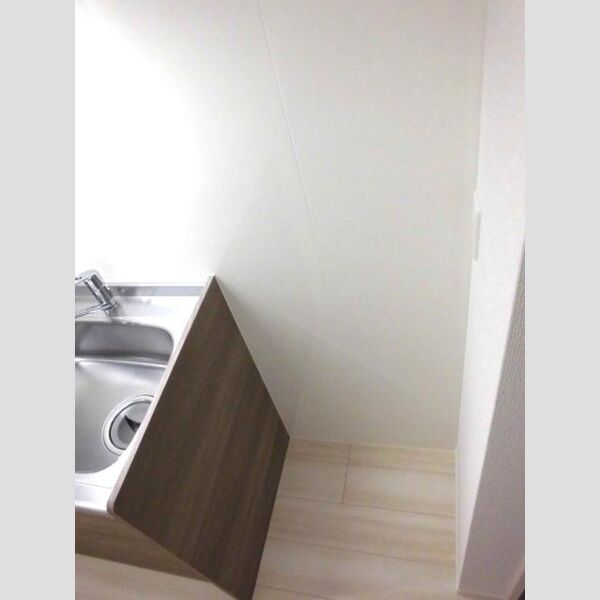 その他 (冷蔵庫置場)