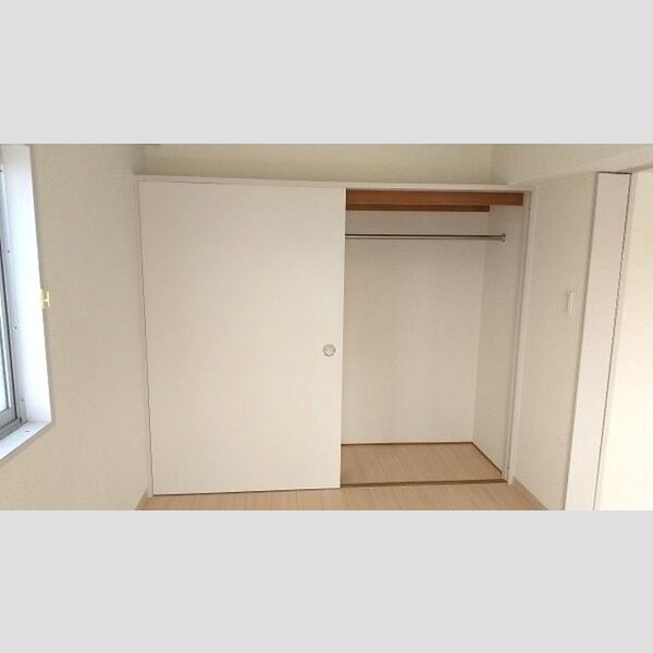 収納 (クローゼット)
