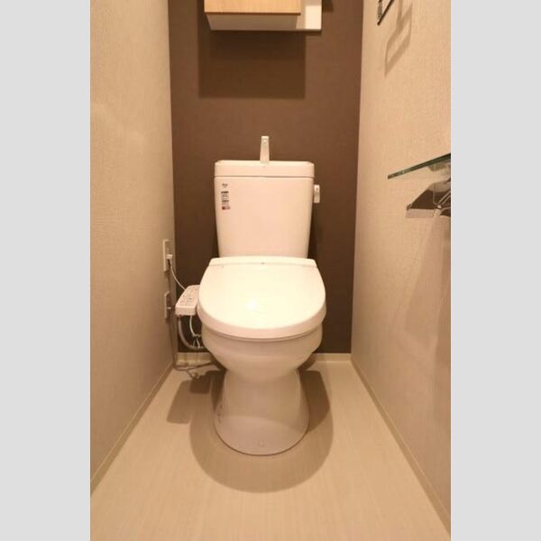 トイレ (温水洗浄暖房便座)