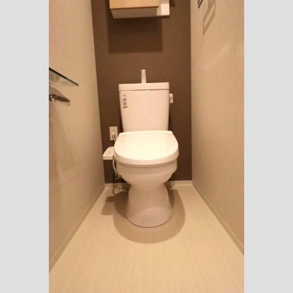 トイレ (温水洗浄暖房便座)