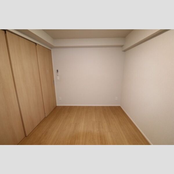 その他 (洋室6.1帖⓷)