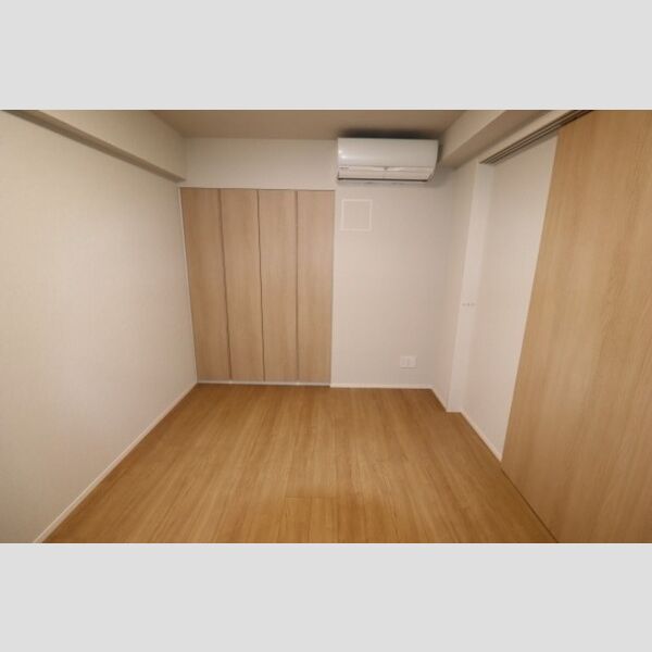 その他 (洋室6.1帖⓶)