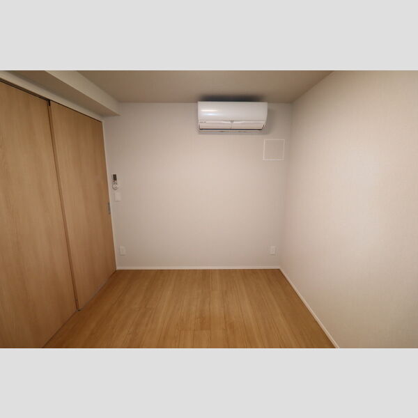 その他 (洋室5.2帖⓷)